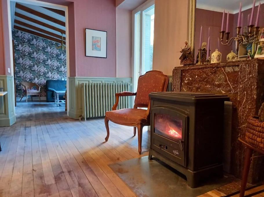 Maison Violette En Berry Couette-café Aigurande